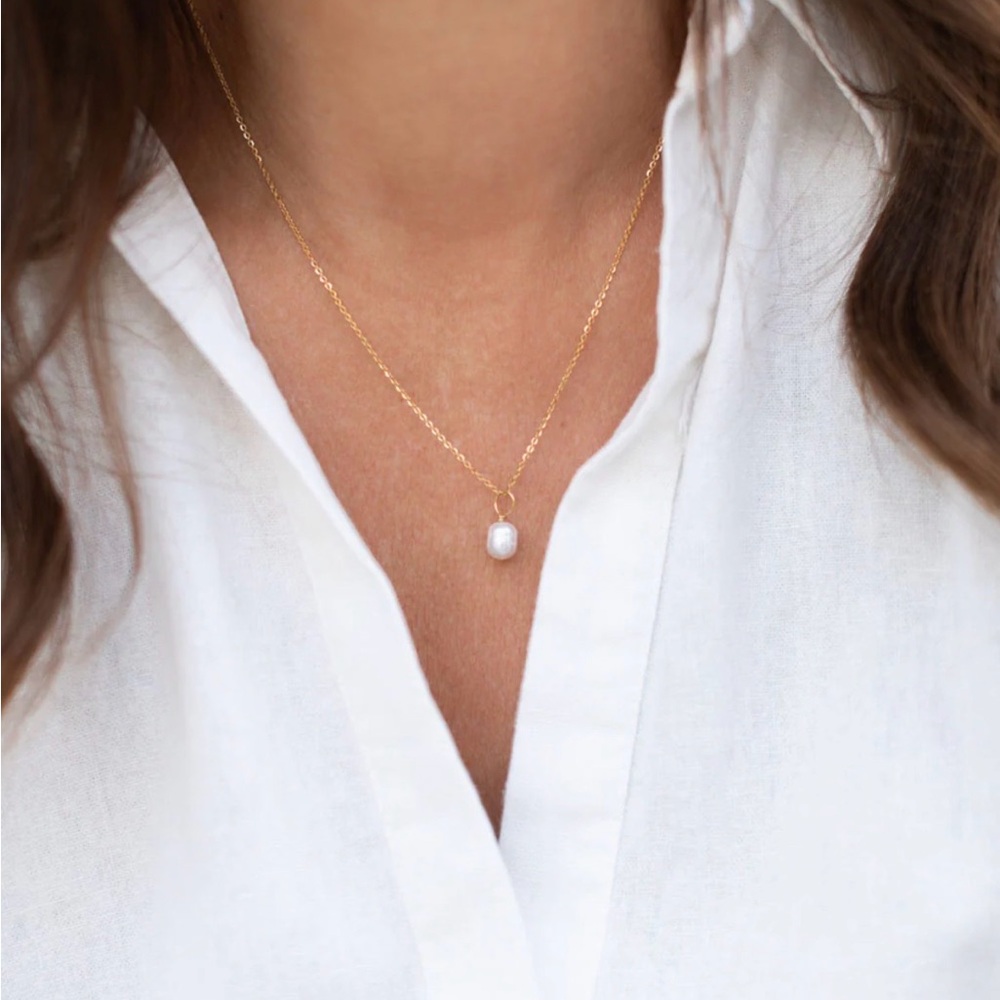 Knots and Pipes Baroque Pearl Necklace